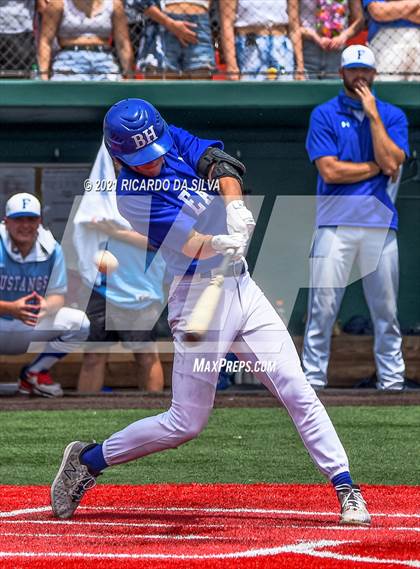 Thumbnail 2 in Barbers Hill vs Friendswood (UIL 5A Regional Final) photogallery.