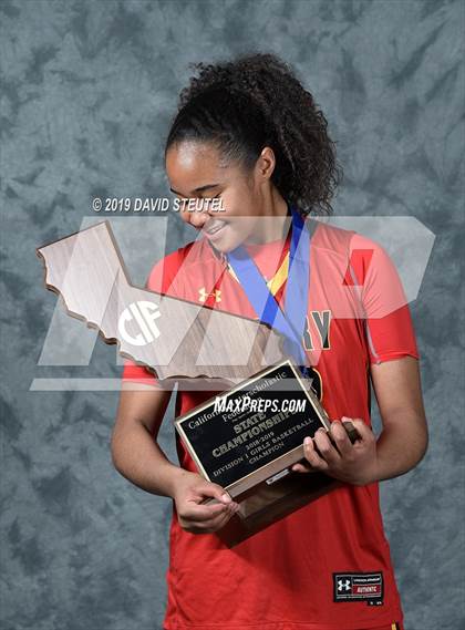 Thumbnail 2 in Rosary Academy (CIF State D1 Award Photos) photogallery.