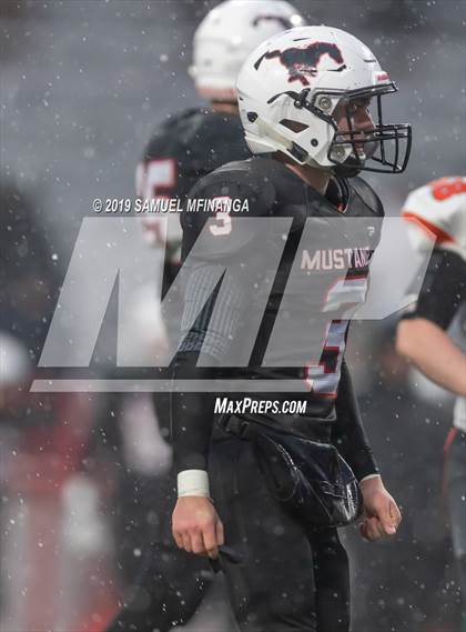 Thumbnail 2 in Oakland-Craig vs. Sutton (NSAA Class C2 Final) photogallery.