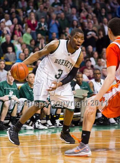 Thumbnail 3 in Newton North vs. Mansfield (MIAA Division 1 South Final) photogallery.