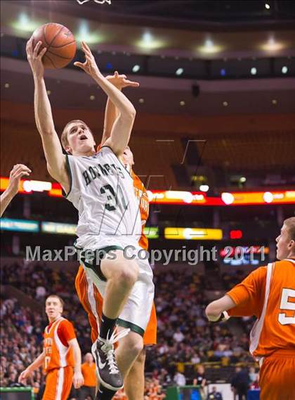 Thumbnail 1 in Newton North vs. Mansfield (MIAA Division 1 South Final) photogallery.
