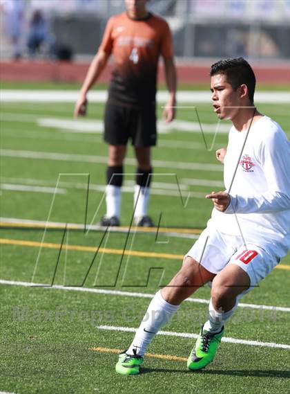 Thumbnail 3 in Copper Canyon vs. Tucson High Magnet School (AIA D2 Final) photogallery.