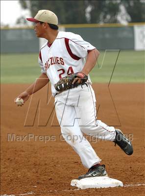 Thumbnail 3 in Mission Hills vs. Santana (58th Lions Invitational) photogallery.