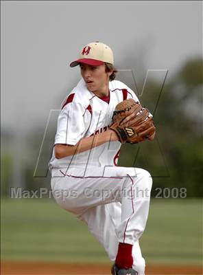Thumbnail 3 in Mission Hills vs. Santana (58th Lions Invitational) photogallery.
