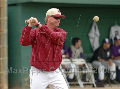 Thumbnail 1 in Mission Hills vs. Santana (58th Lions Invitational) photogallery.