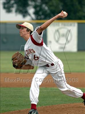 Thumbnail 3 in Mission Hills vs. Santana (58th Lions Invitational) photogallery.