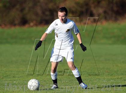 Thumbnail 3 in Greenwich @ Amity (CIAC Class LL Quarterfinal) photogallery.