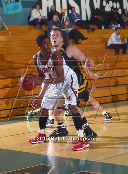 Thumbnail 1 in Liberty vs. Del Oro (Adidas Challenge) photogallery.