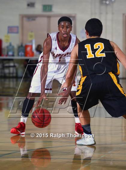 Thumbnail 3 in Liberty vs. Del Oro (Adidas Challenge) photogallery.