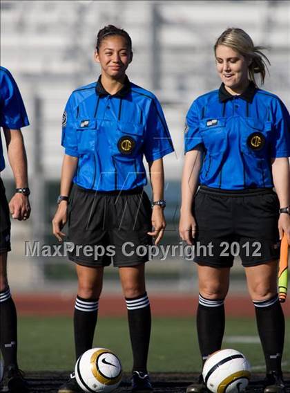 Thumbnail 2 in Los Osos vs. Aliso Niguel (CIF SoCal Regional D1 Final) photogallery.