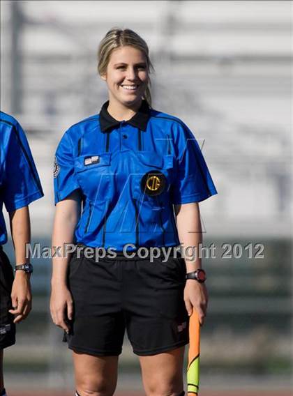 Thumbnail 3 in Los Osos vs. Aliso Niguel (CIF SoCal Regional D1 Final) photogallery.