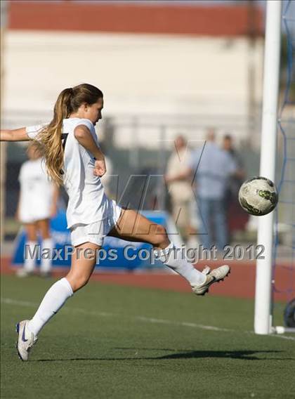 Thumbnail 3 in Los Osos vs. Aliso Niguel (CIF SoCal Regional D1 Final) photogallery.