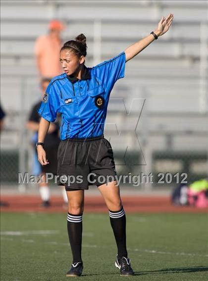Thumbnail 2 in Los Osos vs. Aliso Niguel (CIF SoCal Regional D1 Final) photogallery.
