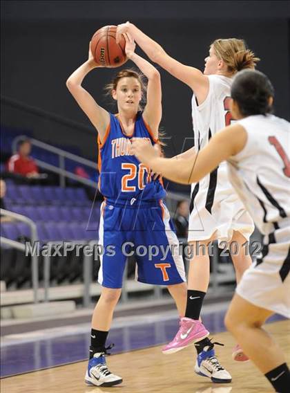 Thumbnail 2 in Thunderbird vs. Bradshaw Mountain (AIA D2 Quarterfinals) photogallery.