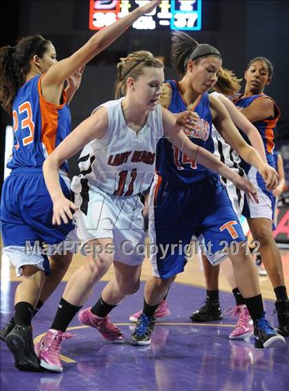 Thumbnail 2 in Thunderbird vs. Bradshaw Mountain (AIA D2 Quarterfinals) photogallery.