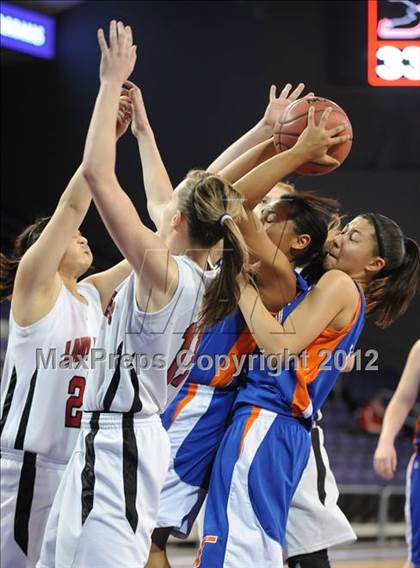 Thumbnail 3 in Thunderbird vs. Bradshaw Mountain (AIA D2 Quarterfinals) photogallery.