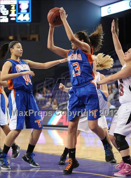 Thumbnail 2 in Thunderbird vs. Bradshaw Mountain (AIA D2 Quarterfinals) photogallery.