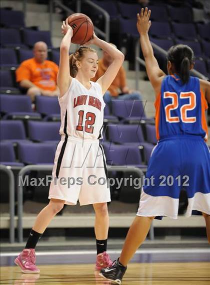 Thumbnail 3 in Thunderbird vs. Bradshaw Mountain (AIA D2 Quarterfinals) photogallery.