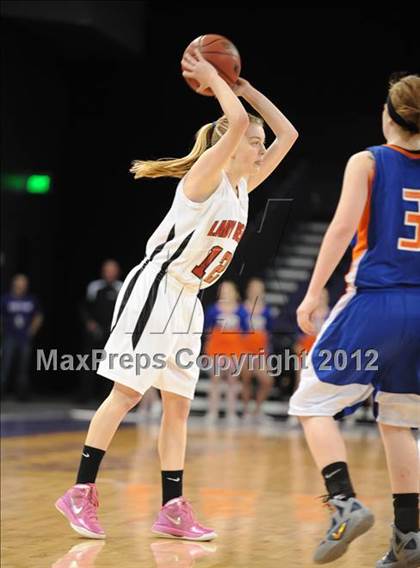 Thumbnail 2 in Thunderbird vs. Bradshaw Mountain (AIA D2 Quarterfinals) photogallery.