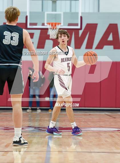 Thumbnail 3 in Howe vs. Whitesboro (UIL 3A Area Playoff) photogallery.