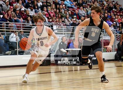 Thumbnail 3 in Howe vs. Whitesboro (UIL 3A Area Playoff) photogallery.