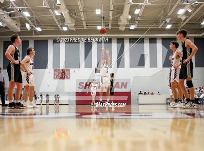 Thumbnail 3 in Howe vs. Whitesboro (UIL 3A Area Playoff) photogallery.