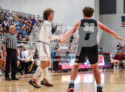 Thumbnail 2 in Howe vs. Whitesboro (UIL 3A Area Playoff) photogallery.