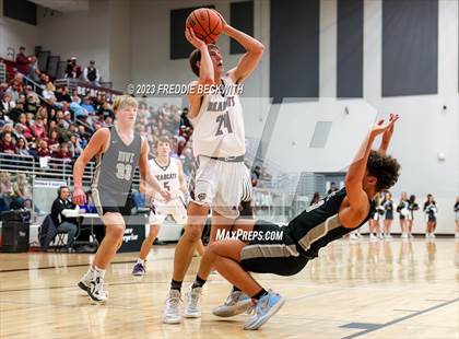 Thumbnail 3 in Howe vs. Whitesboro (UIL 3A Area Playoff) photogallery.