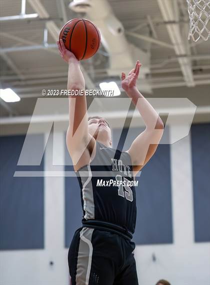 Thumbnail 2 in Howe vs. Whitesboro (UIL 3A Area Playoff) photogallery.