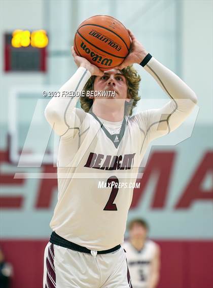 Thumbnail 3 in Howe vs. Whitesboro (UIL 3A Area Playoff) photogallery.