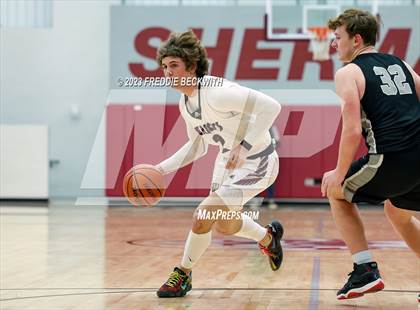 Thumbnail 1 in Howe vs. Whitesboro (UIL 3A Area Playoff) photogallery.