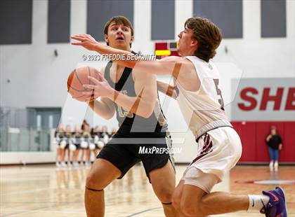 Thumbnail 3 in Howe vs. Whitesboro (UIL 3A Area Playoff) photogallery.