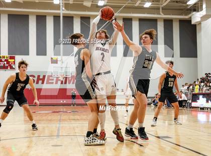 Thumbnail 2 in Howe vs. Whitesboro (UIL 3A Area Playoff) photogallery.
