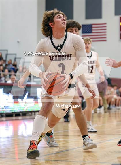 Thumbnail 2 in Howe vs. Whitesboro (UIL 3A Area Playoff) photogallery.