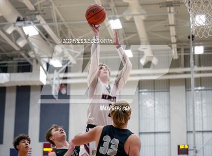 Thumbnail 1 in Howe vs. Whitesboro (UIL 3A Area Playoff) photogallery.