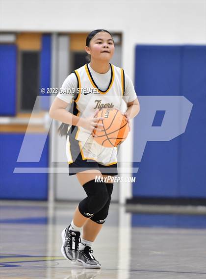 Thumbnail 3 in River City @ Inderkum photogallery.