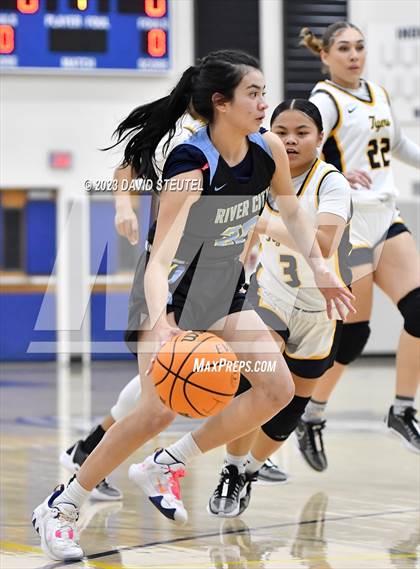 Thumbnail 2 in River City @ Inderkum photogallery.