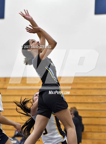 Thumbnail 1 in River City @ Inderkum photogallery.