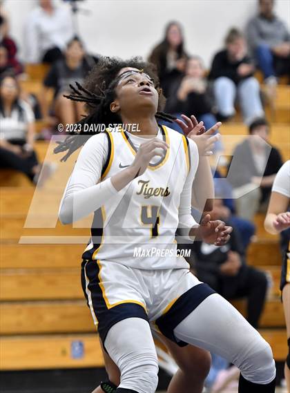 Thumbnail 3 in River City @ Inderkum photogallery.