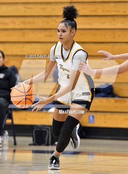 Thumbnail 2 in River City @ Inderkum photogallery.