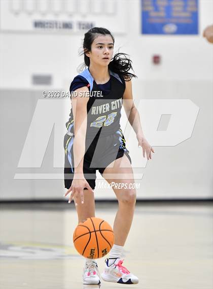 Thumbnail 2 in River City @ Inderkum photogallery.