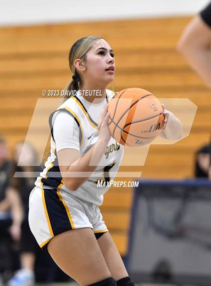Thumbnail 3 in River City @ Inderkum photogallery.