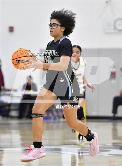 Thumbnail 2 in River City @ Inderkum photogallery.