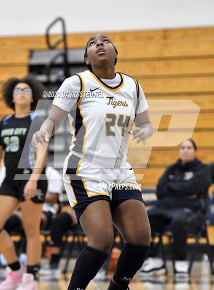 Thumbnail 3 in River City @ Inderkum photogallery.
