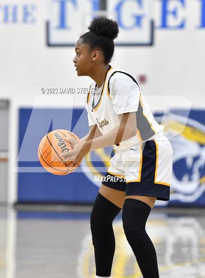 Thumbnail 3 in River City @ Inderkum photogallery.