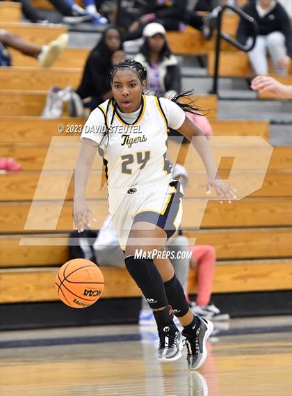 Thumbnail 2 in River City @ Inderkum photogallery.
