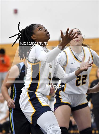 Thumbnail 1 in River City @ Inderkum photogallery.