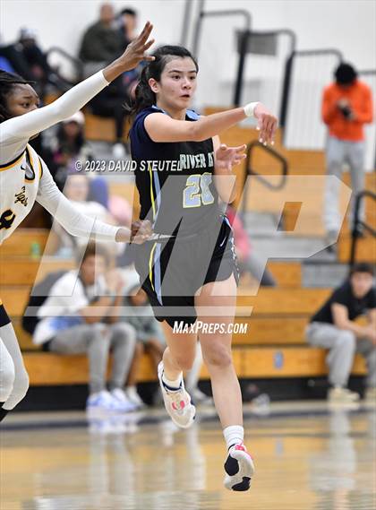Thumbnail 2 in River City @ Inderkum photogallery.