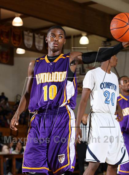 Thumbnail 1 in Compton vs. Lynwood (Jim Harris Memorial) photogallery.