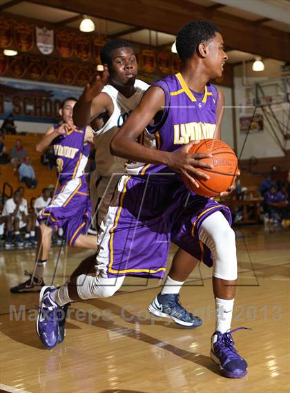 Thumbnail 3 in Compton vs. Lynwood (Jim Harris Memorial) photogallery.